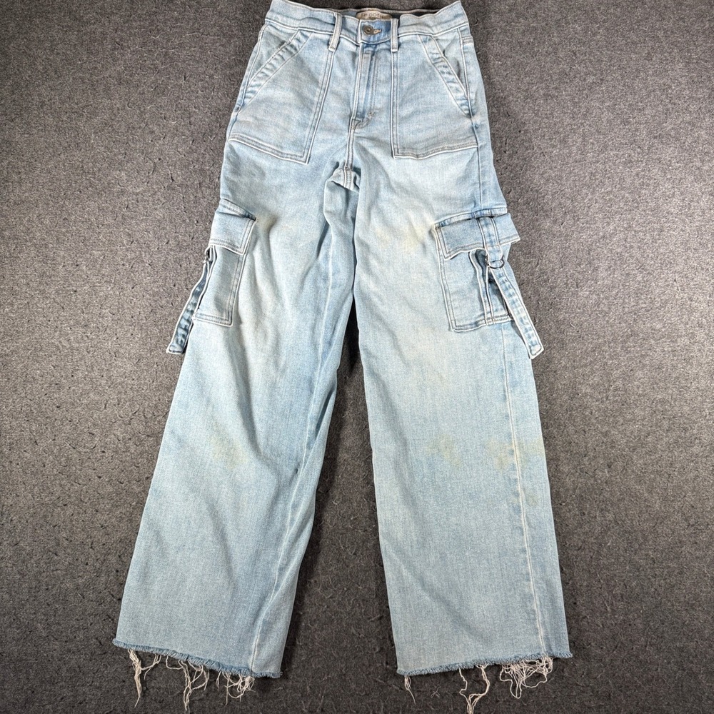 Hidden Jeans Los Angeles Light Wash Wide Leg Cargo Pants Size 25 BK9426D-LTR